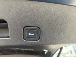 2025 Chevrolet Traverse AWD LT | Thumbnail Photo 9 of 22