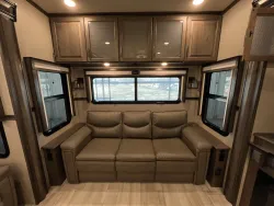 2022 Grand Design Solitude 373FB R | Thumbnail Photo 10 of 18
