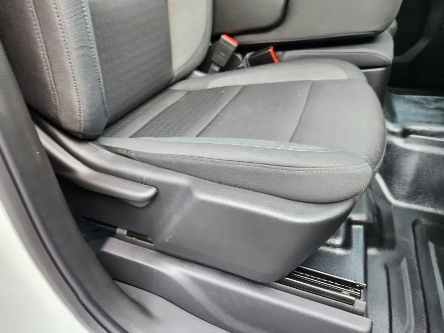 2026 GMC Sierra 2500HD Pro | Photo 17 of 28