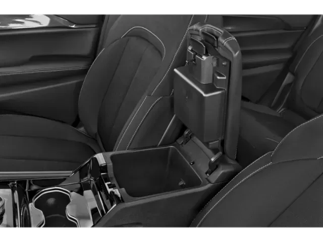 2024 Jeep Grand Cherokee L | Photo 10 of 12