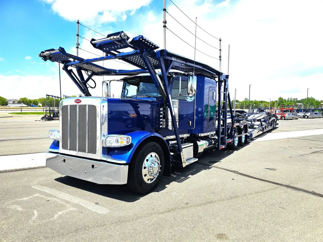 2024 Peterbilt 389 