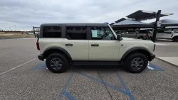 2025 Ford Bronco | Thumbnail Photo 4 of 29