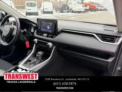 2021 Toyota RAV4 LE | Thumbnail Photo 21 of 23