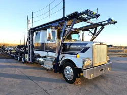 2021 Western Star 4900FA | Thumbnail Photo 3 of 30