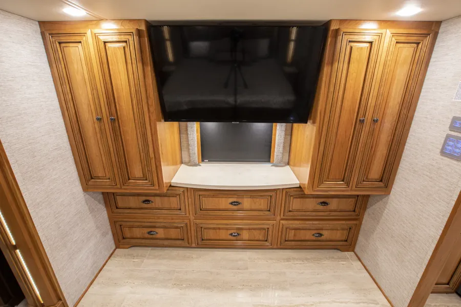 2020 Newmar Dutch Star 4369 | Photo 29 of 55