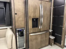 2026 Tiffin Zephyr 45PZ | Thumbnail Photo 21 of 39