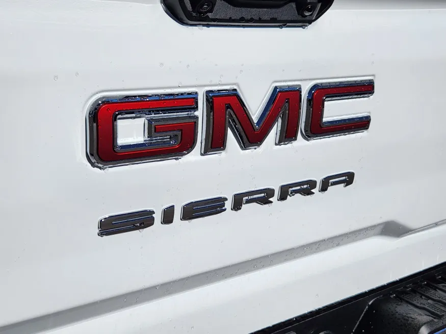 2026 GMC Sierra 2500HD Pro | Photo 15 of 29