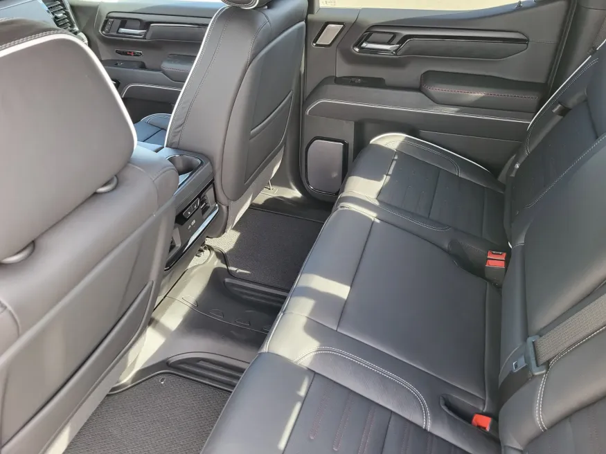 2026 GMC Sierra 1500 AT4X | Photo 21 of 24