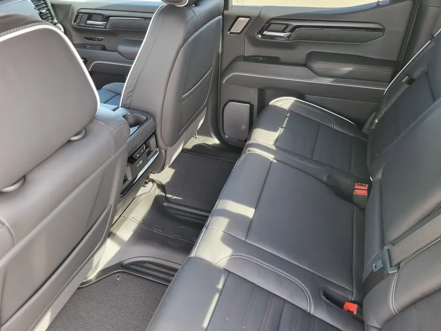 2026 GMC Sierra 1500 AT4X | Photo 21 of 24