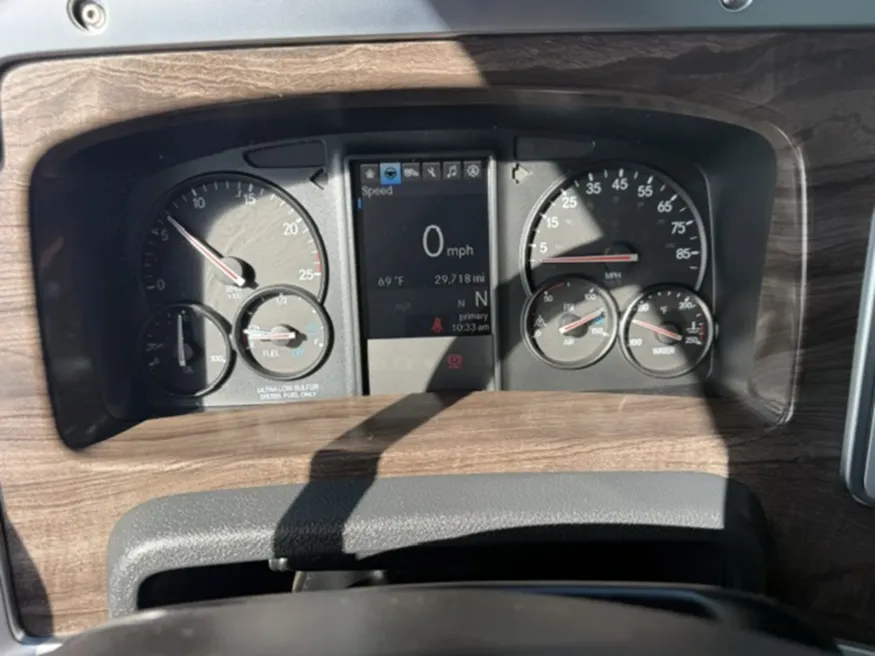 2025 Western Star 47X | Photo 17 of 17