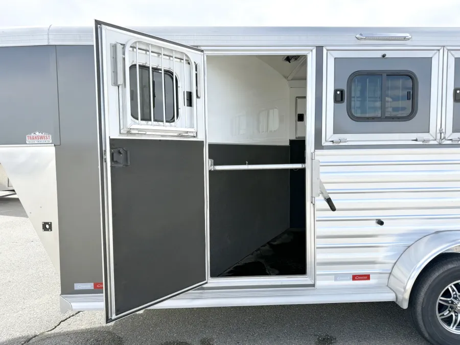 2024 Cimarron Norstar 3HGN | Photo 14 of 17