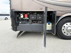 2018 Newmar King Aire 4553 | Thumbnail Photo 29 of 33