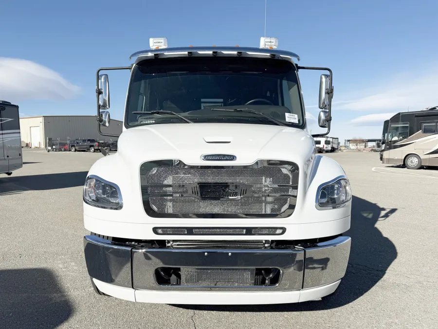 2023 Freightliner M2 106 Summit Hauler | Photo 23 of 22