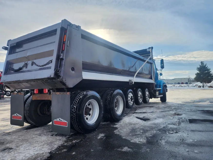 2019 Western Star 4700SB | Photo 6 of 14