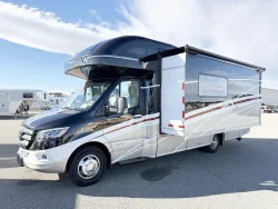 2022 Winnebago Navion 24D | Thumbnail Photo 18 of 23