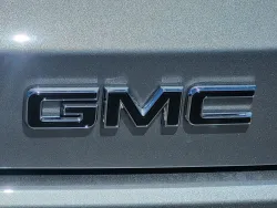 2026 GMC Terrain Denali | Thumbnail Photo 10 of 25