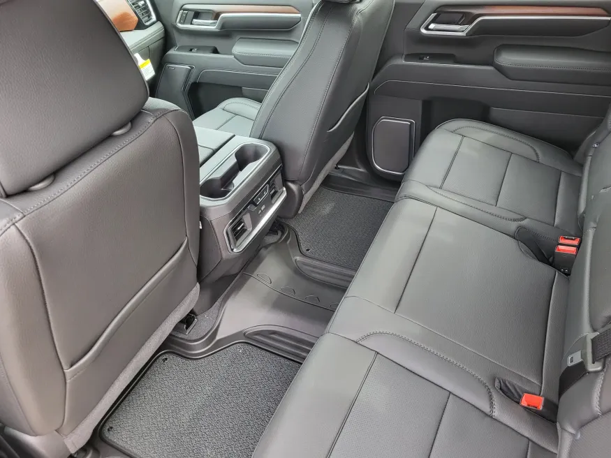 2026 GMC Sierra 2500HD Denali | Photo 22 of 25