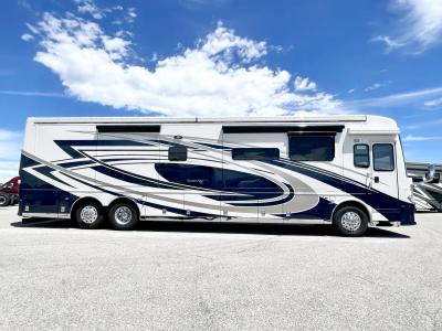 2023 Newmar London Aire 4569 | Thumbnail Photo 2 of 42