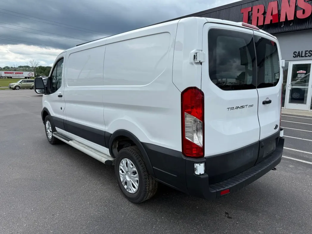 2025 Ford Transit-250 Base 