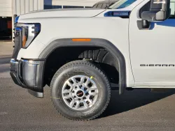 2026 GMC Sierra 2500HD Pro | Thumbnail Photo 4 of 22