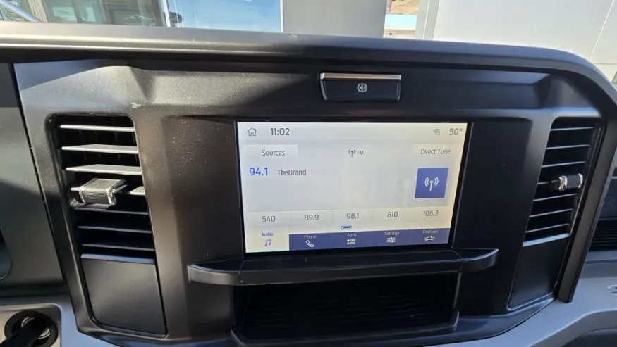 2026 Ford Super Duty F-350 | Photo 18 of 27