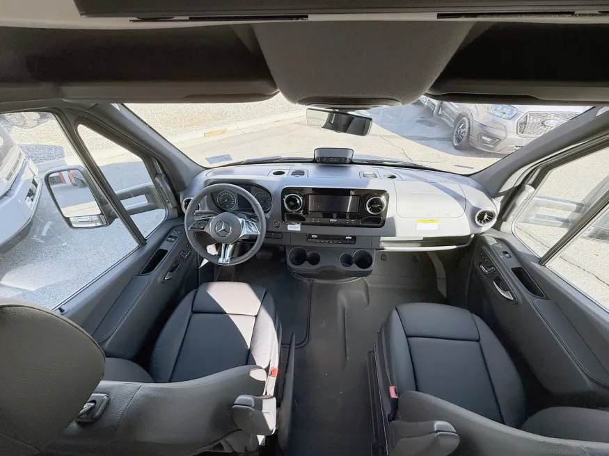 2026 Winnebago EKKO 23B | Photo 6 of 24