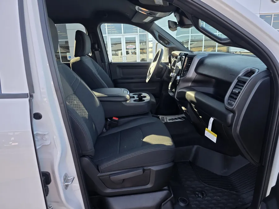 2026 RAM 3500 Tradesman | Photo 16 of 25