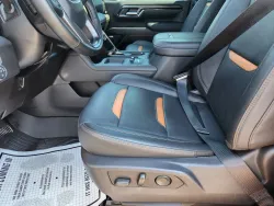 2025 GMC Sierra 2500HD AT4 | Thumbnail Photo 8 of 33