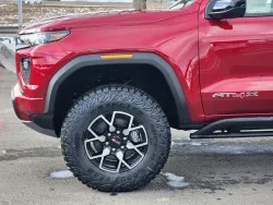 2026 GMC Canyon 4WD AT4X | Thumbnail Photo 5 of 25