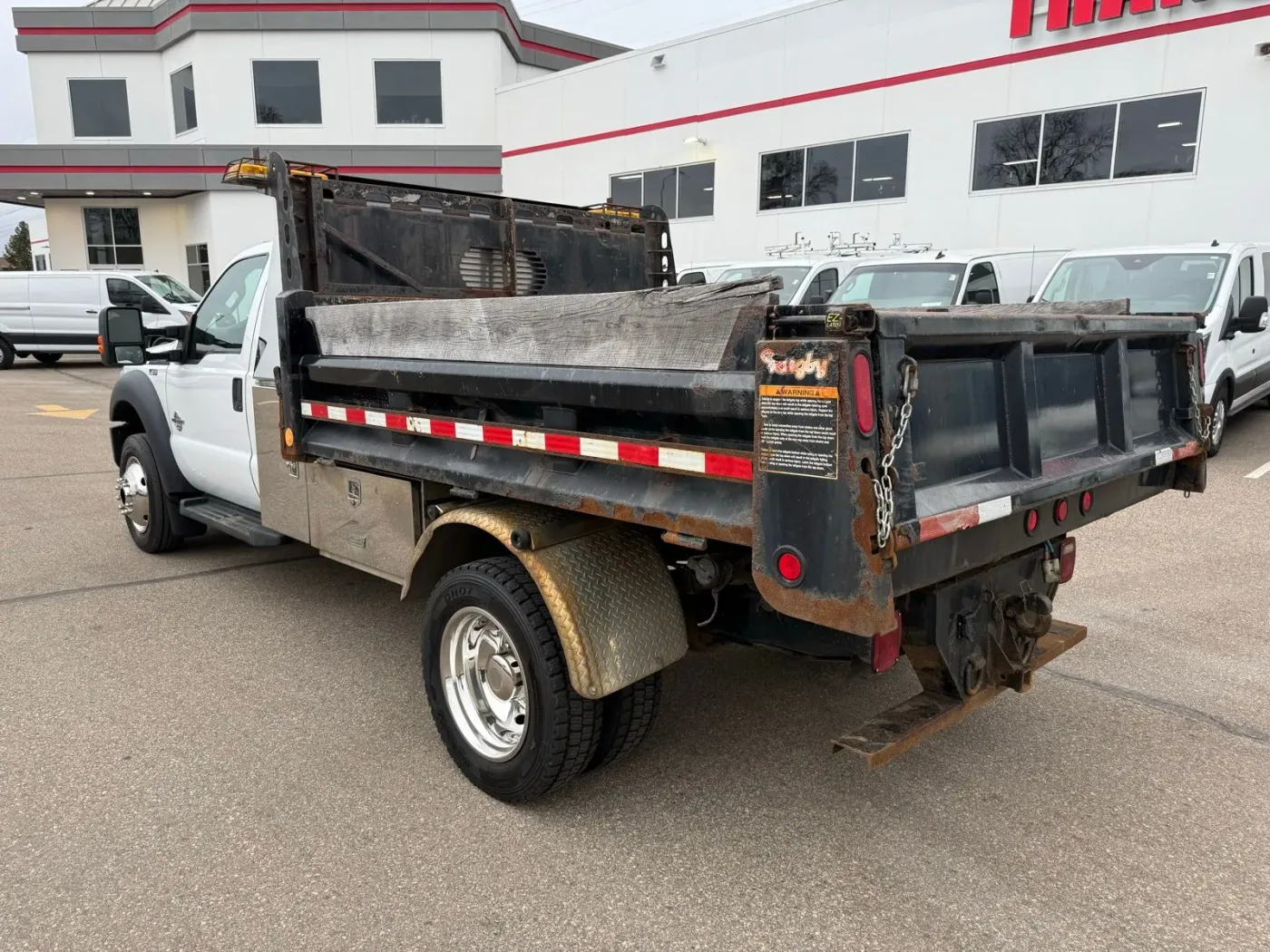 2016 Ford Super Duty F-550 XL | Photo 2 of 20