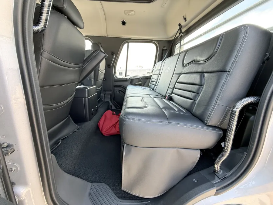 2025 Freightliner M2 106 Plus Summit Hauler | Photo 12 of 26