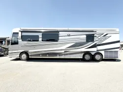 2026 Newmar London Aire 4551 | Thumbnail Photo 24 of 34