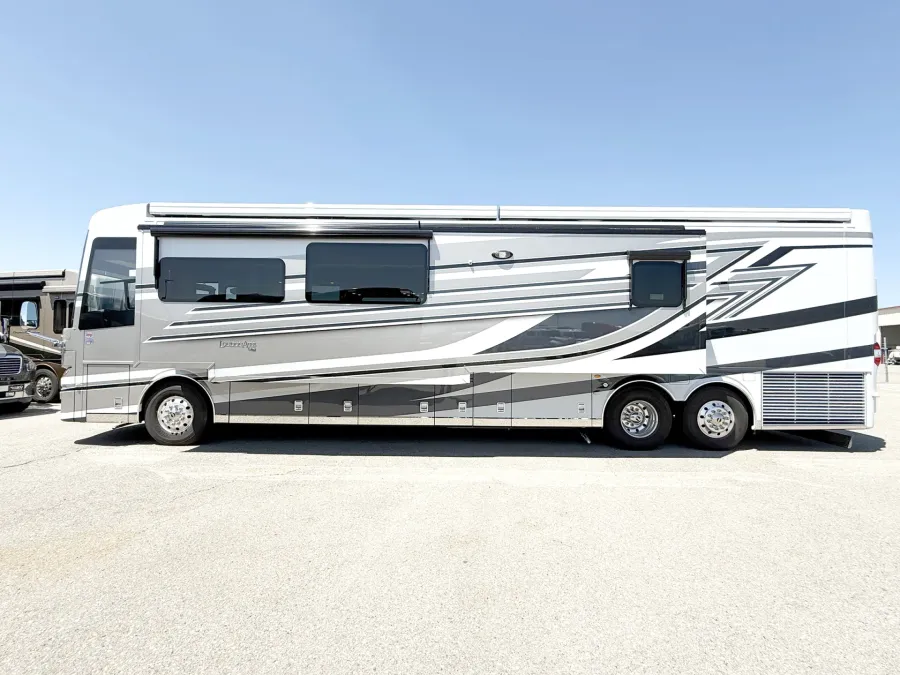 2026 Newmar London Aire 4551 | Photo 24 of 34