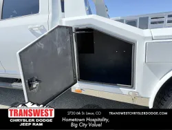 2026 RAM 5500 Laramie | Thumbnail Photo 14 of 26