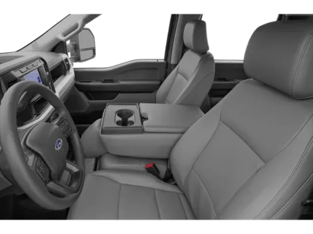 2026 Ford Super Duty F-350 | Photo 5 of 12