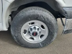 2025 GMC Savana Commercial Cutaway | Thumbnail Photo 9 of 20