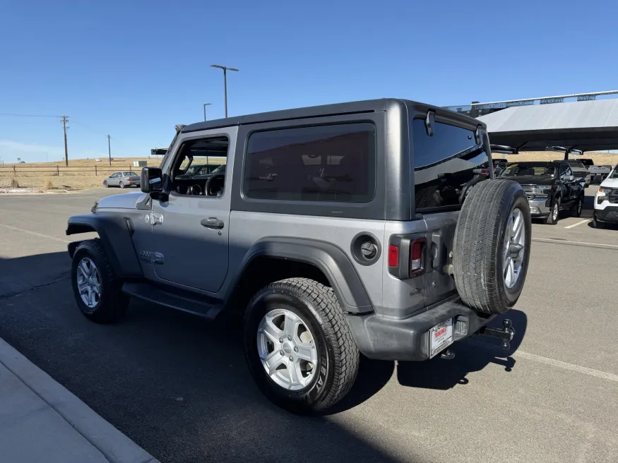 2020 Jeep Wrangler Sport S | Photo 5 of 14