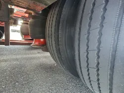 2020 Peterbilt 389 | Thumbnail Photo 16 of 35