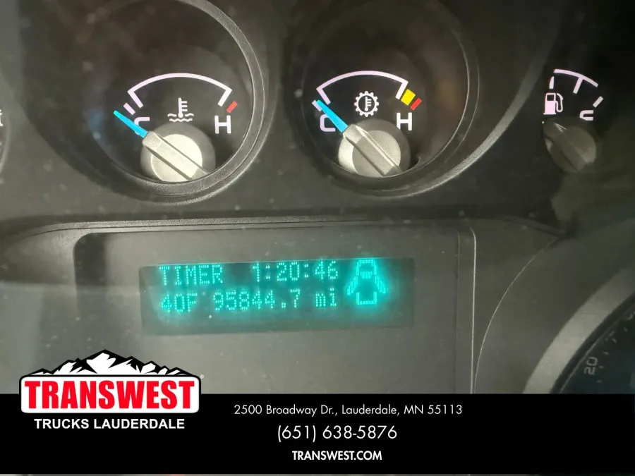 2011 Ford Super Duty F-450 XL | Photo 17 of 20