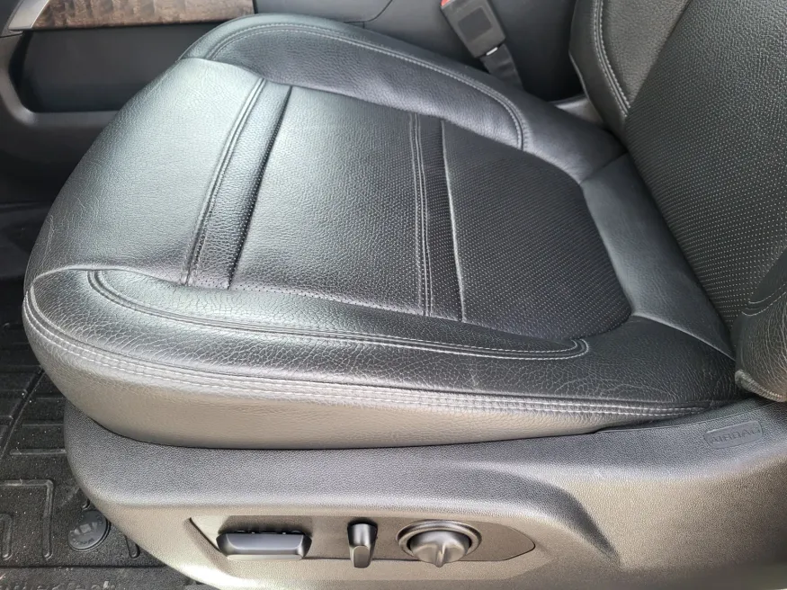 2020 GMC Sierra 2500HD Denali | Photo 19 of 25