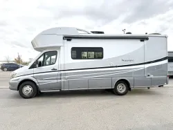 2019 Winnebago Navion 24D | Thumbnail Photo 11 of 13
