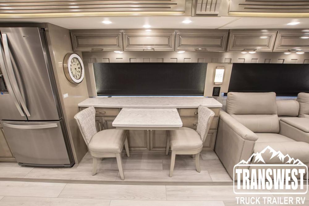 2023 Newmar London Aire 4579 | Photo 14 of 26