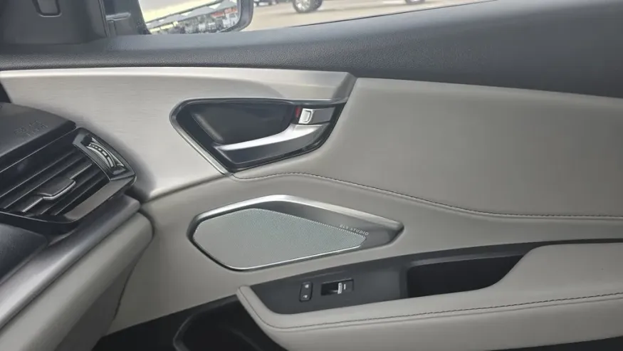 2021 Acura RDX | Photo 28 of 31