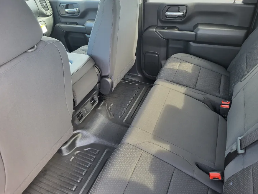 2026 GMC Sierra 2500HD Pro | Photo 21 of 24
