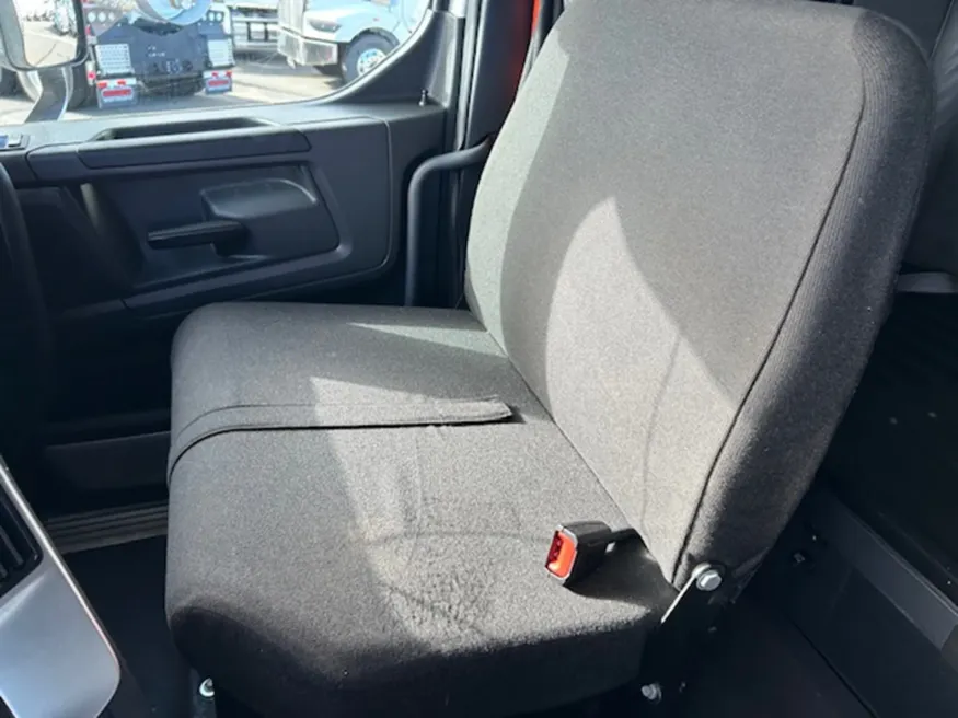 2025 Western Star 47X | Photo 10 of 21