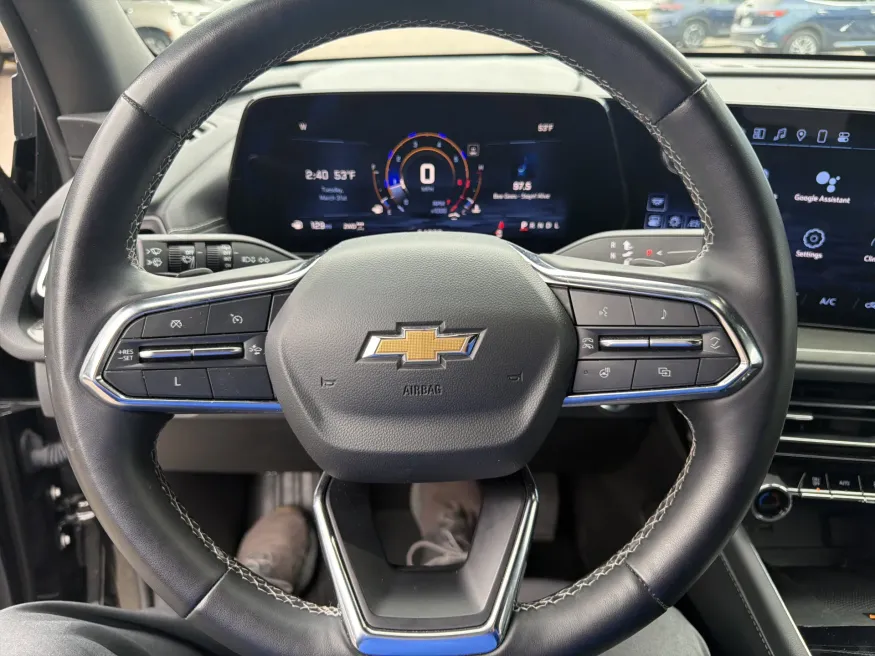 2024 Chevrolet Traverse AWD LT | Photo 18 of 21