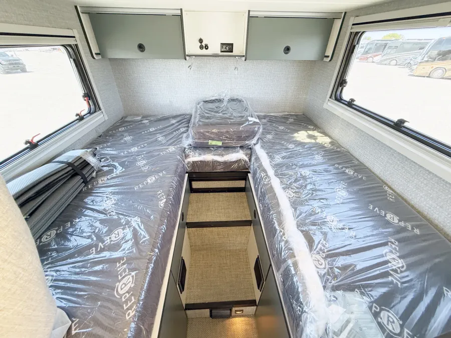 2027 Winnebago EKKO 23B | Photo 11 of 22