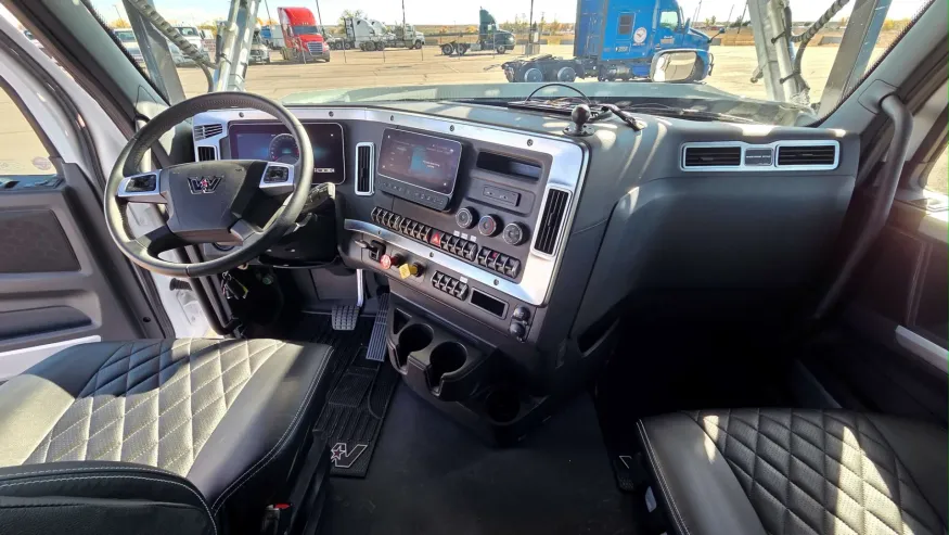 2026 Western Star 49X | Photo 12 of 24