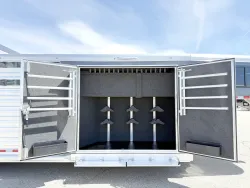 2027 Cimarron Winstar 5HGN | Thumbnail Photo 4 of 20