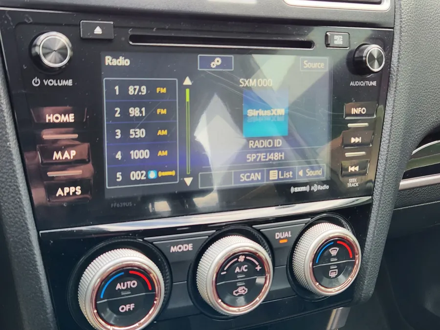 2018 Subaru Forester Touring | Photo 11 of 22